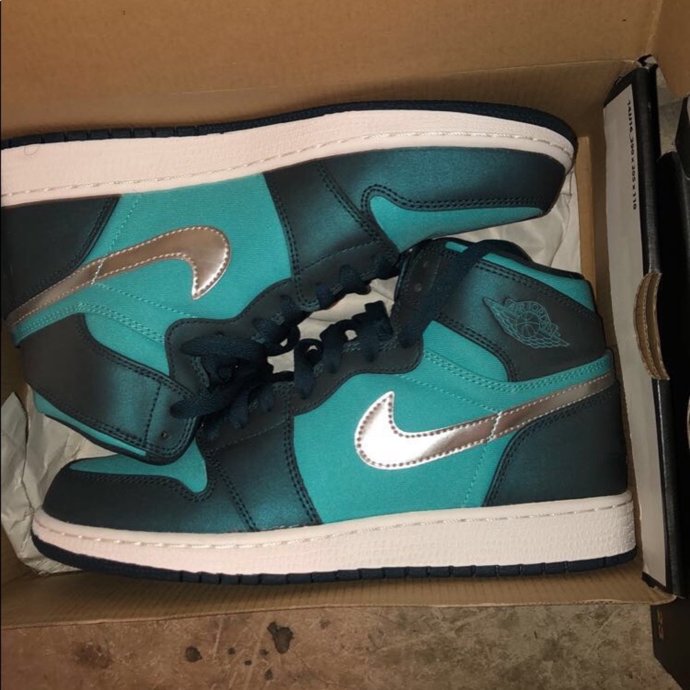 Jordan 1s